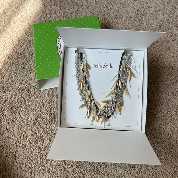 Stella & Dot Jewelry - S&D Freya Fringe Necklace